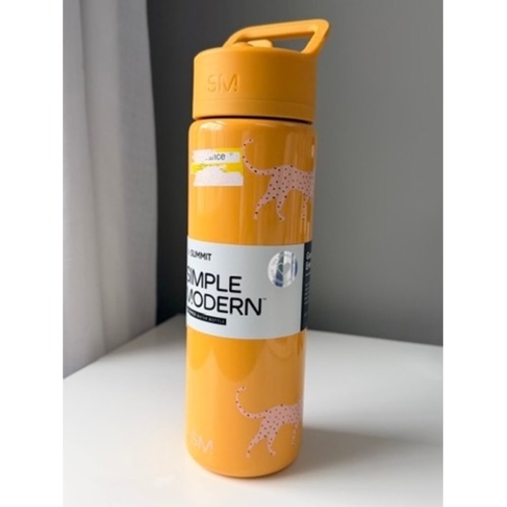 Simple Modern Summit Water Bottle Unisex 22oz Yellow NWT Leopard Print Insulated